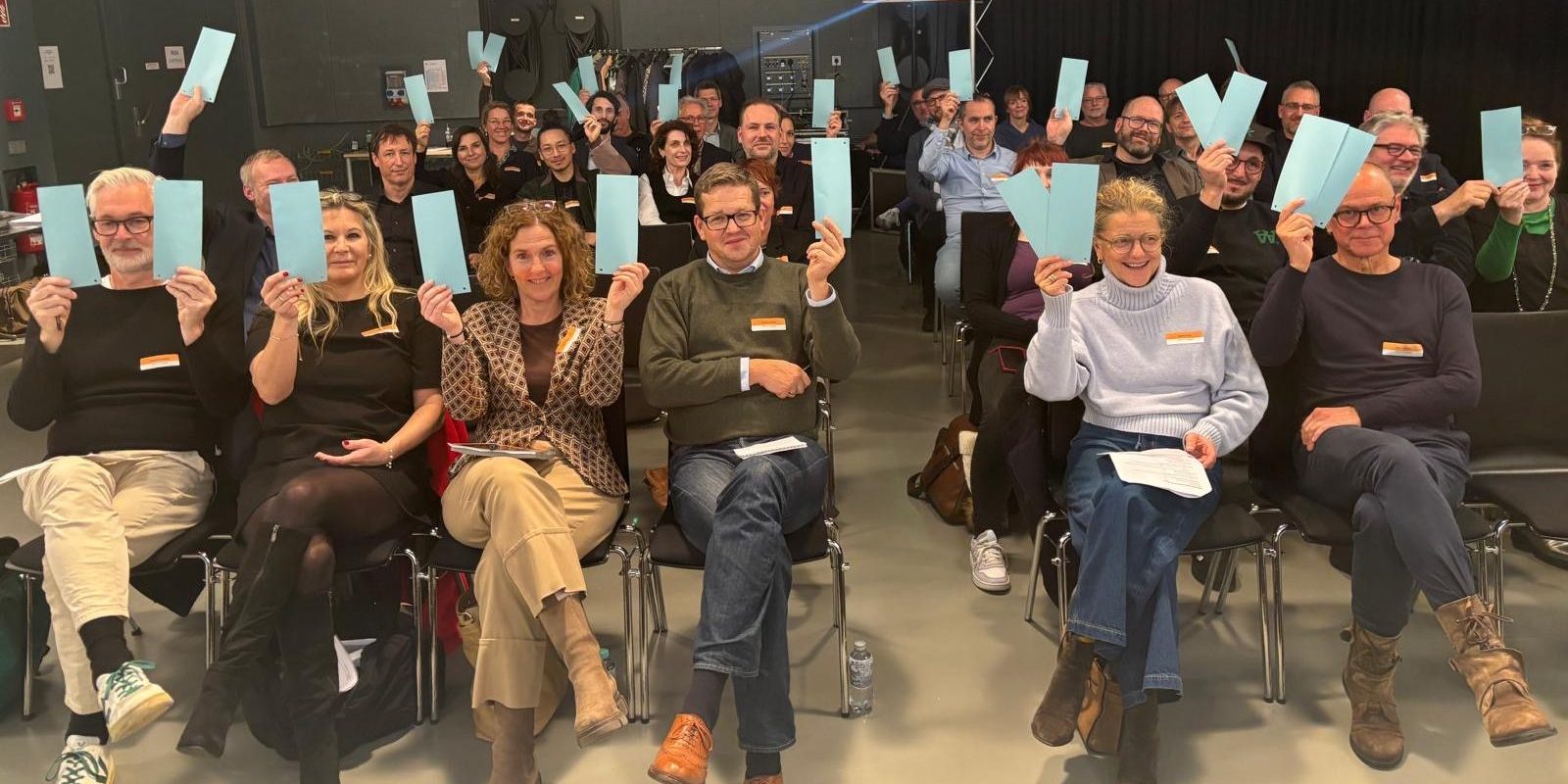 8df4277d-7c90-4b26-923a-42fdcf940f13