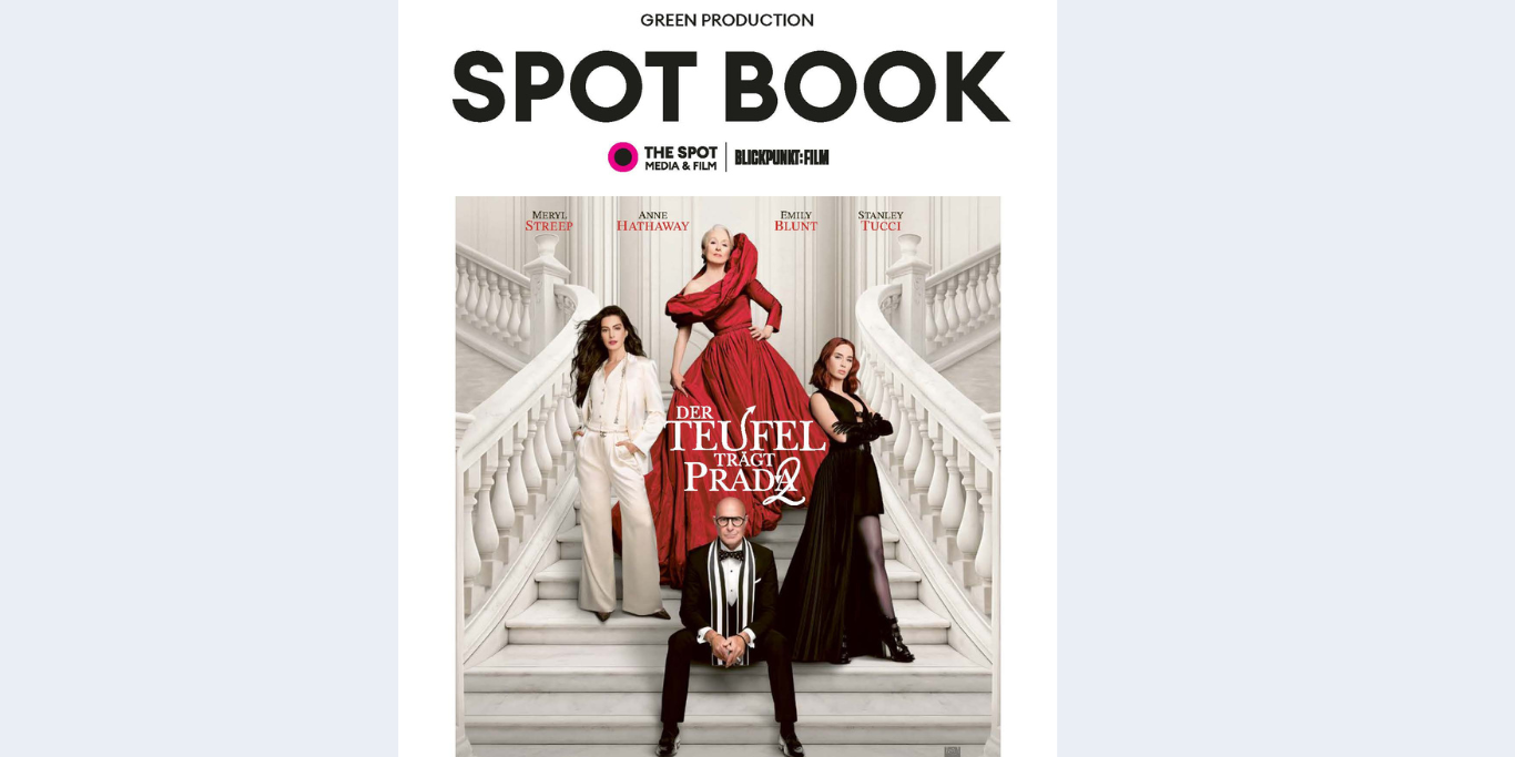 Kopie von Gelb Professionell Farbverlauf Tech Intern Kommunikation Website (1)